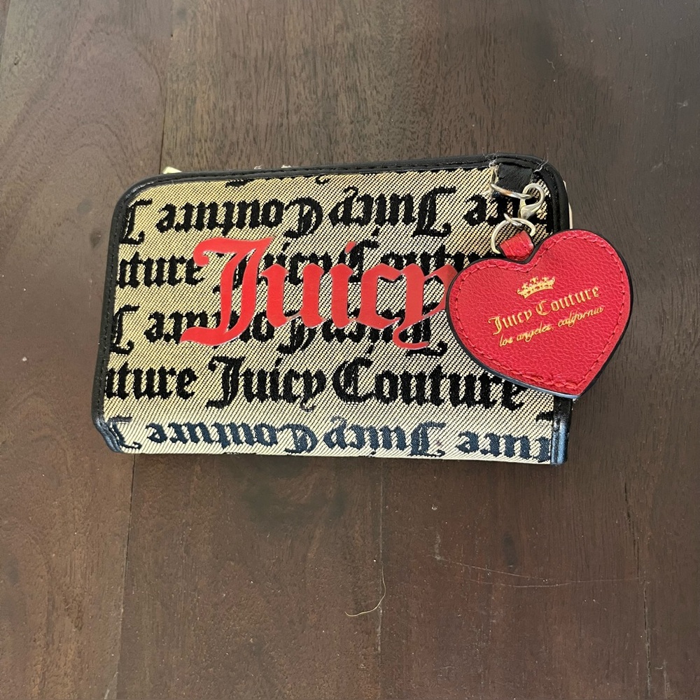 Juicy Couture Vintage Y2K wallet with heart charm brown red